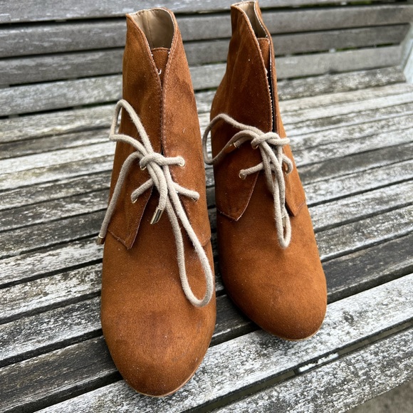 Suede Zara Ankle Booties - Picture 3 of 5
